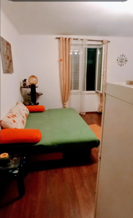 Apartment Toby Split Bagian luar foto