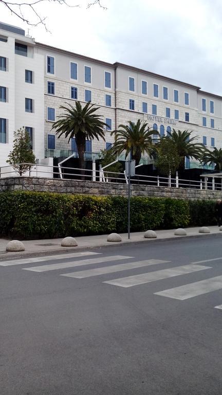 Apartment Toby Split Bagian luar foto