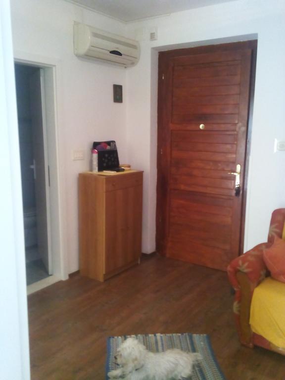 Apartment Toby Split Bagian luar foto